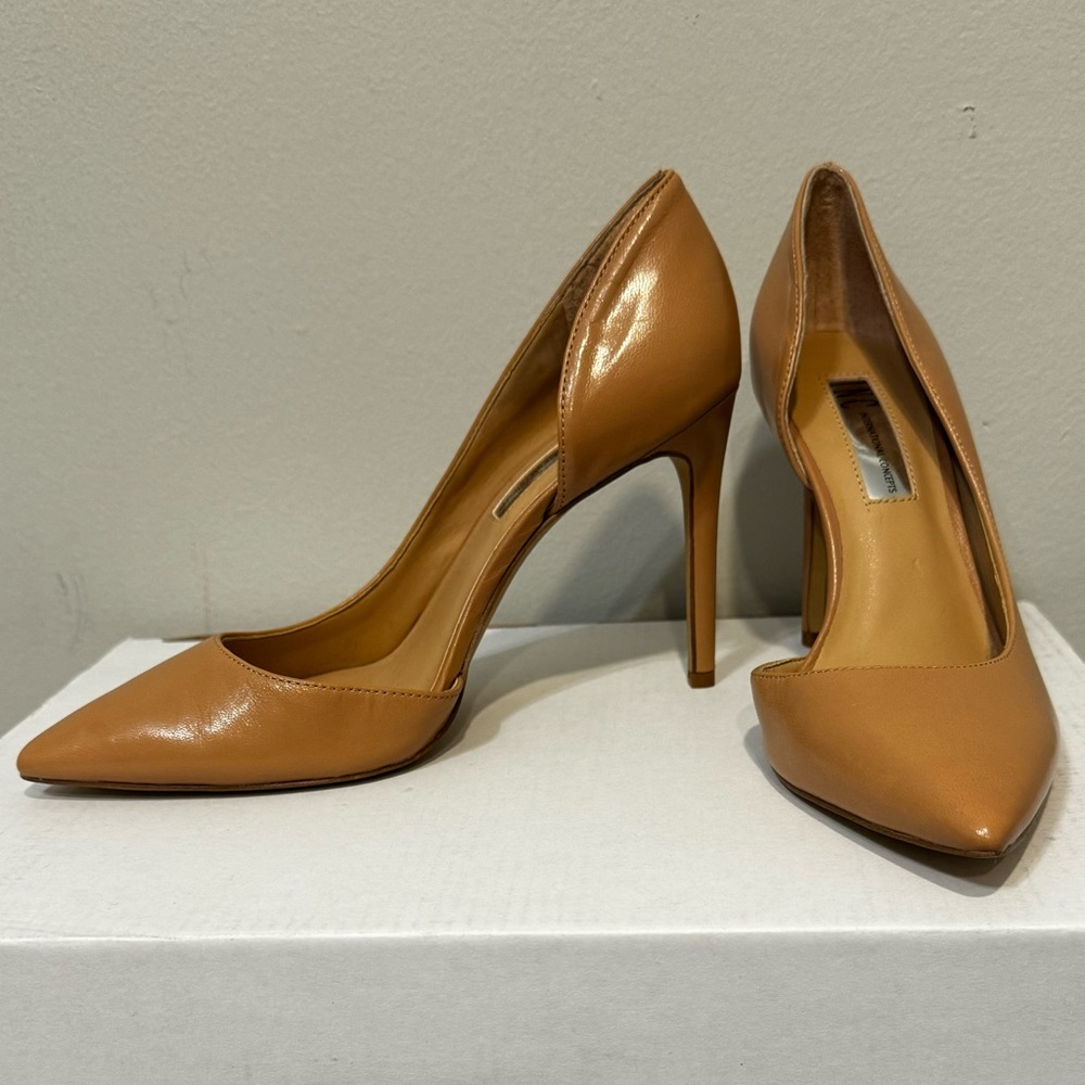 INC Nude Pumps, size 6